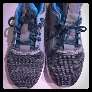 Women’s fierce lace knit cross-trainer sneakers